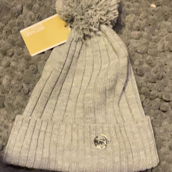 Michael Kors Beanie - Picture 1 of 1